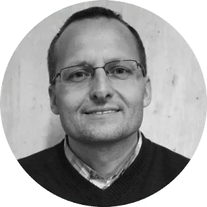 rusinko 300x300 1.png DORSIS s.r.o. - dveře a skryté zárubně - informace o skrytých zárubních vyráběných českou firmou DORSIS s.r.o.