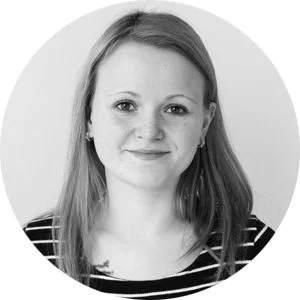 Alena jirsova DORSIS s.r.o. - dveře a skryté zárubně - informace o skrytých zárubních vyráběných českou firmou DORSIS s.r.o.
